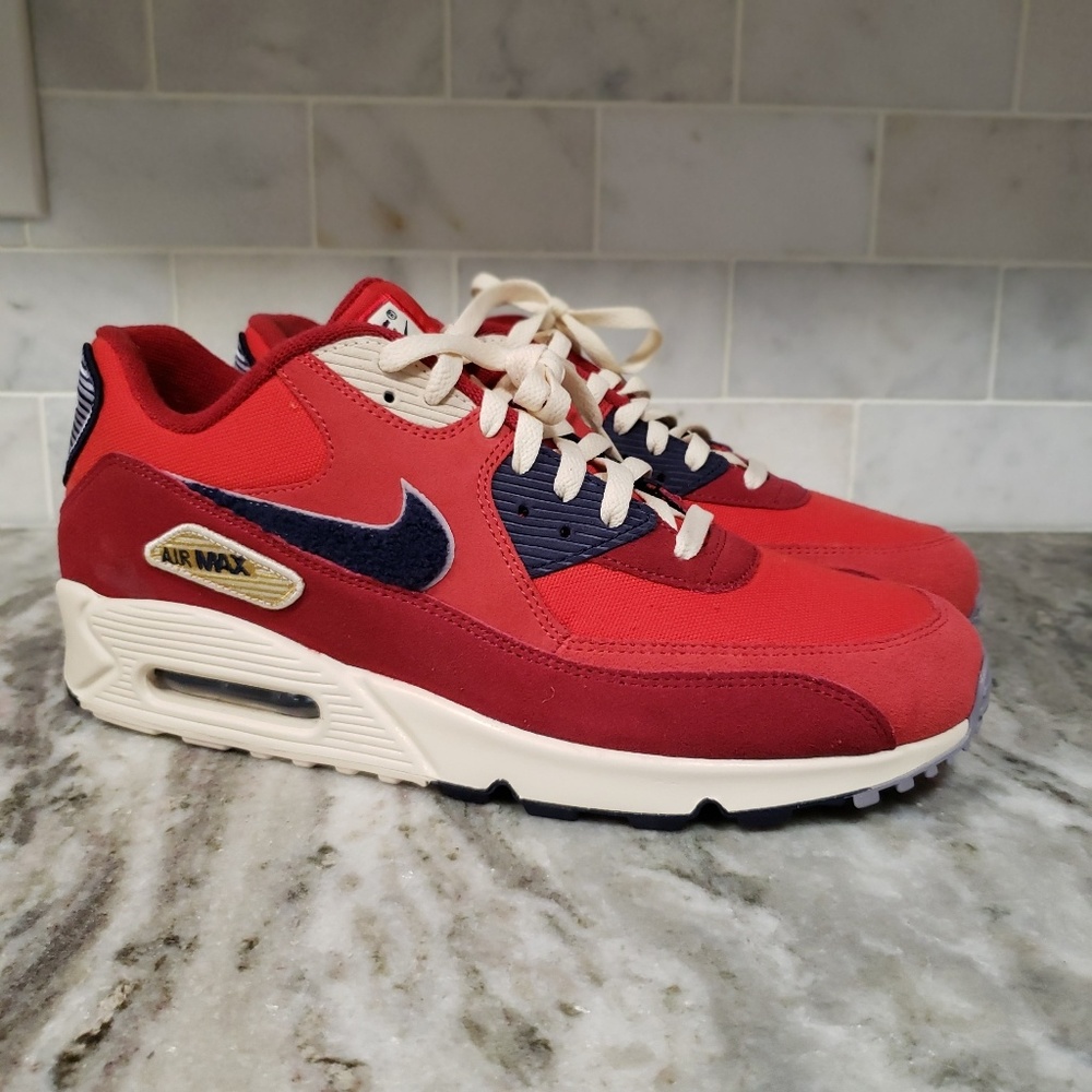 NIKE AIR MAX 90